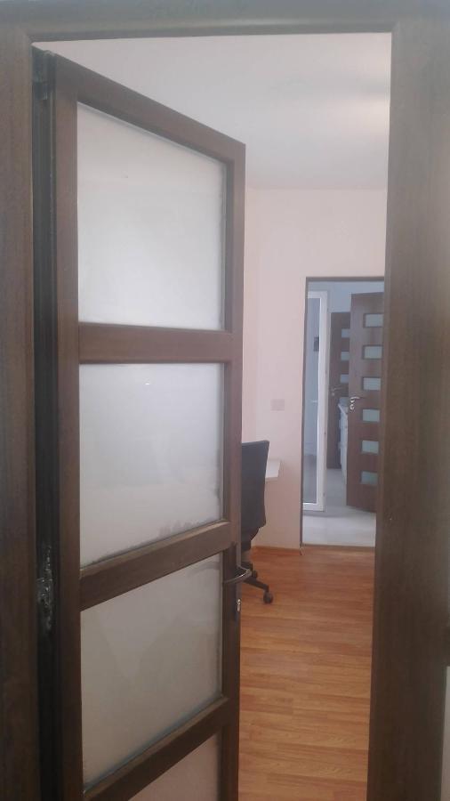 Center Walk Studios Bucarest Exterior foto